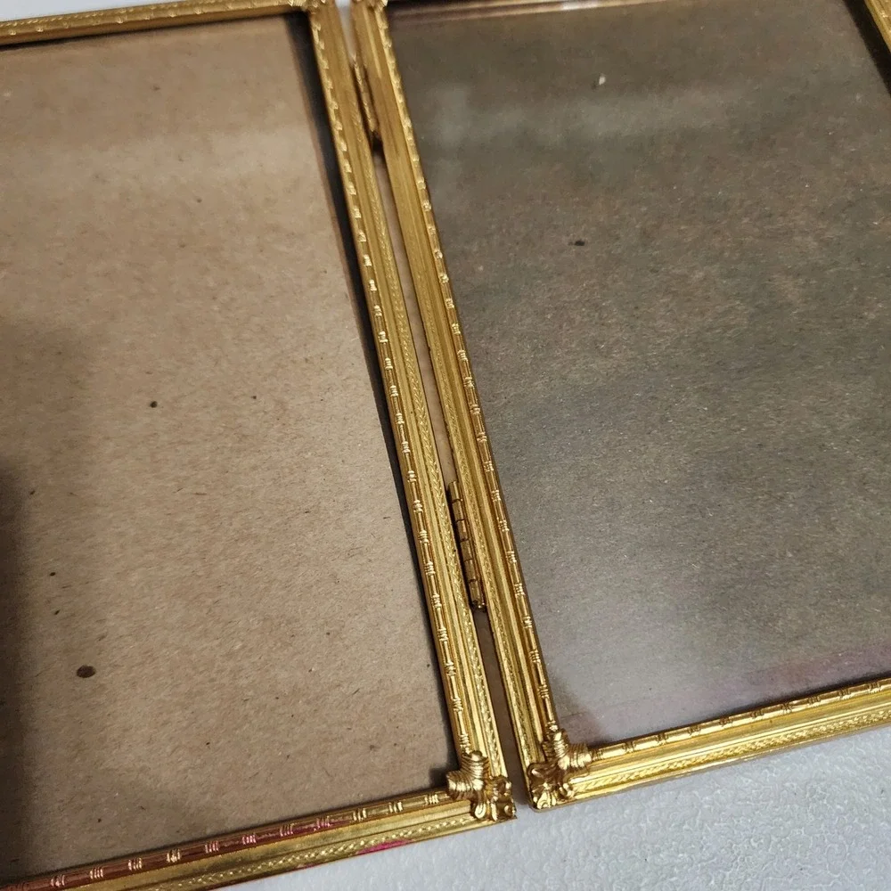 Vintage Gold Metal Triple Folding Picture Frame Triptych Embossed 5x7 Hinged